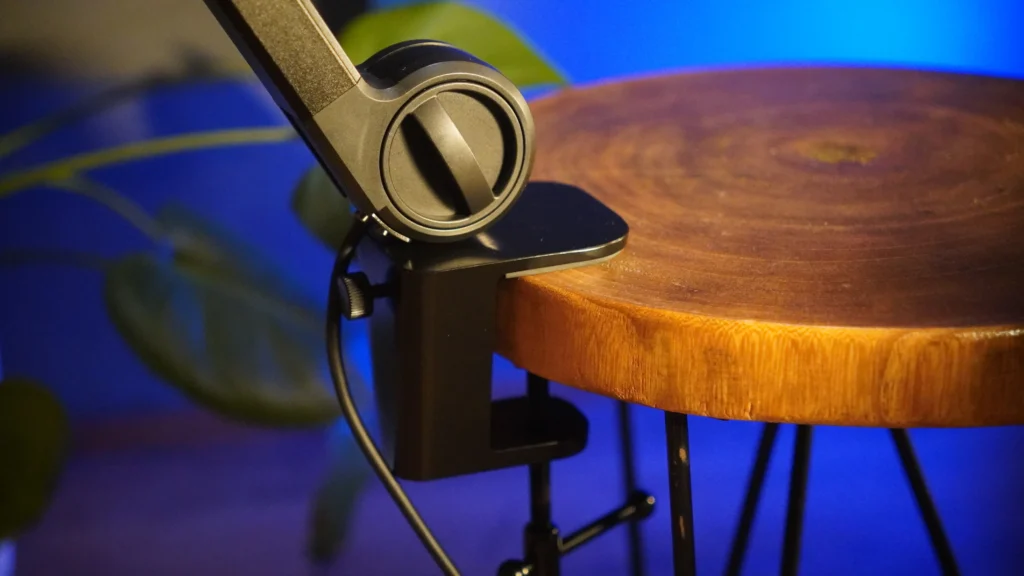 Trust Gaming Mikrofon GXT 255+ Test Onyx mit Mikrofonarm Klammer